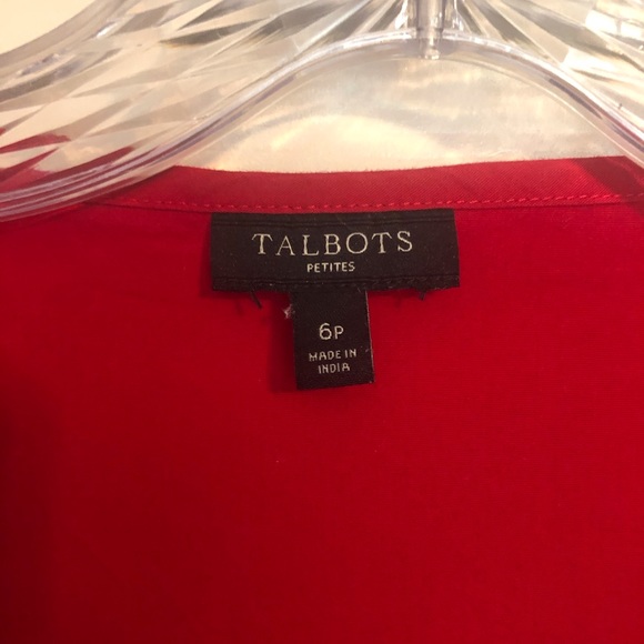 Red Sleeveless Blouse - Picture 3 of 3